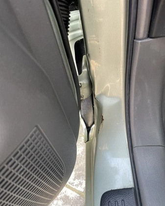 Toyota Prius cena 23500 przebieg: 334000, rok produkcji 2006 z Warszawa małe 137